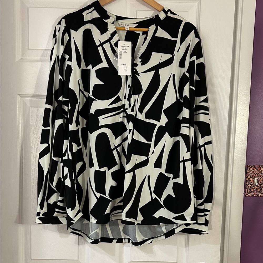 cleo Black and White Abstract Print Blouse
